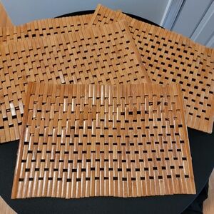 Set of 4 Wooden‎ Rectangular Intricate Design Placemats 18" x 12"